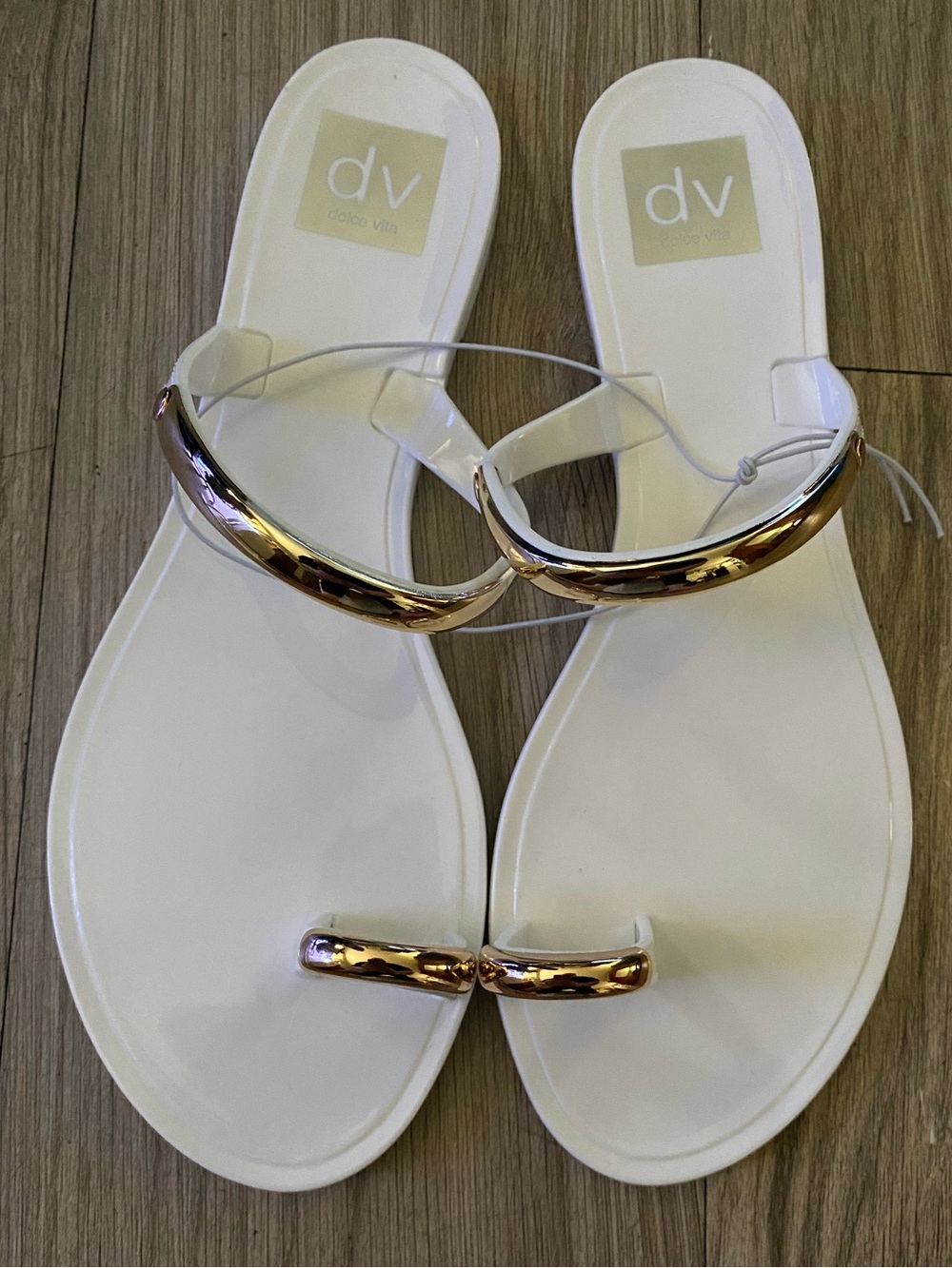 DV by Dolce Vita Ivonna White Sandal with Gold Metallic Accents